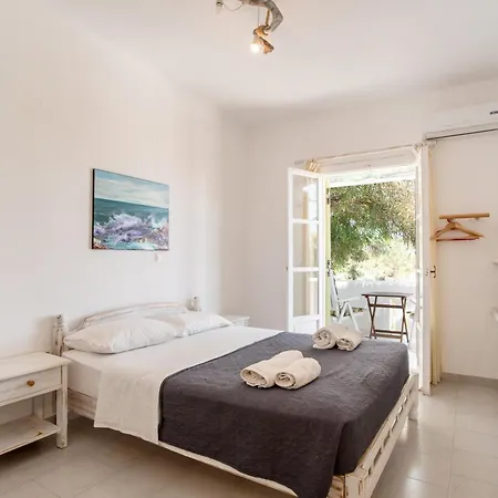 Retreats 5 Paros Casa vacanze *